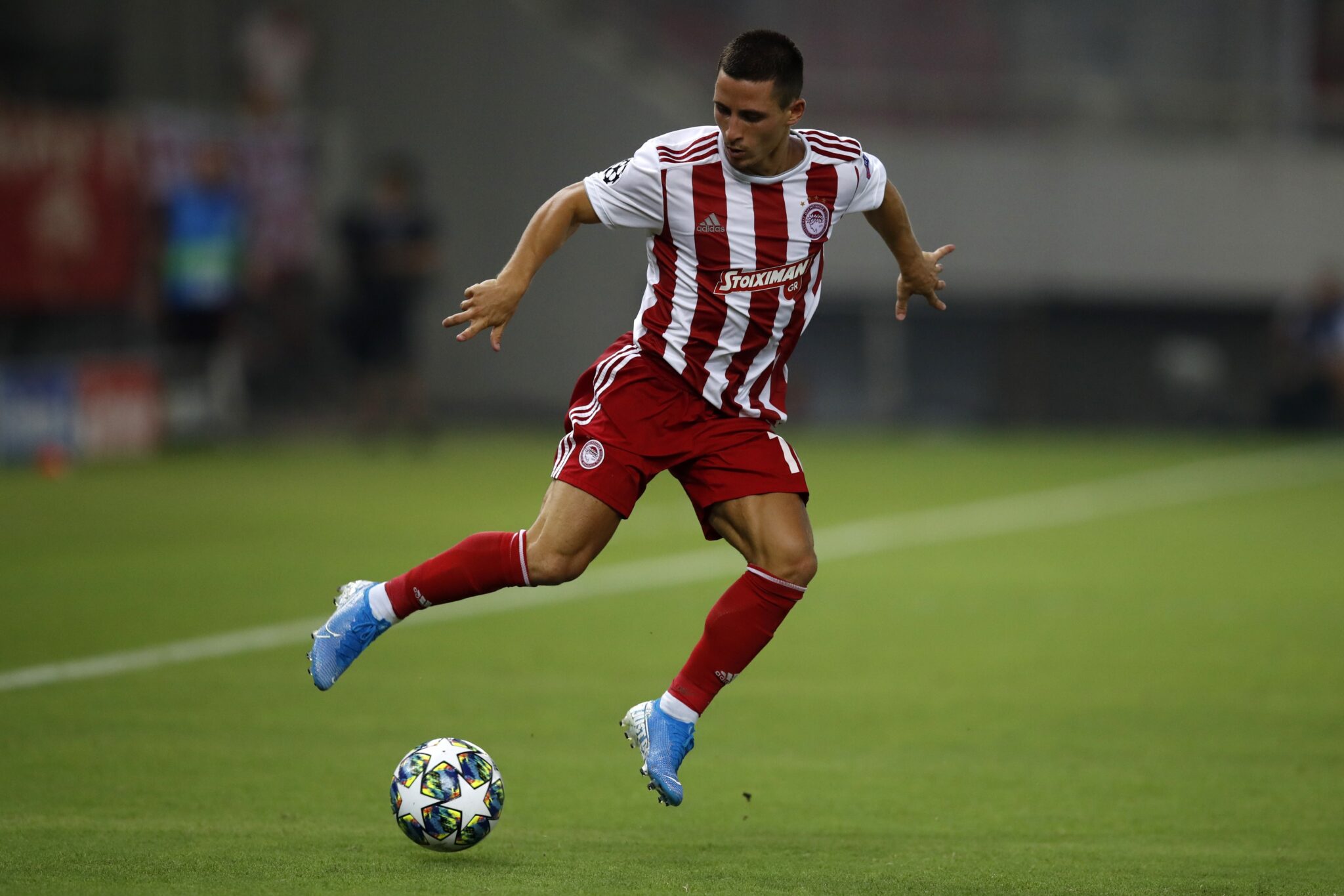 Ποντένσε για Ολυμπιακό: «Περίμενα αυτή τη στιγμή από τότε που πήγα στην Αγγλία»