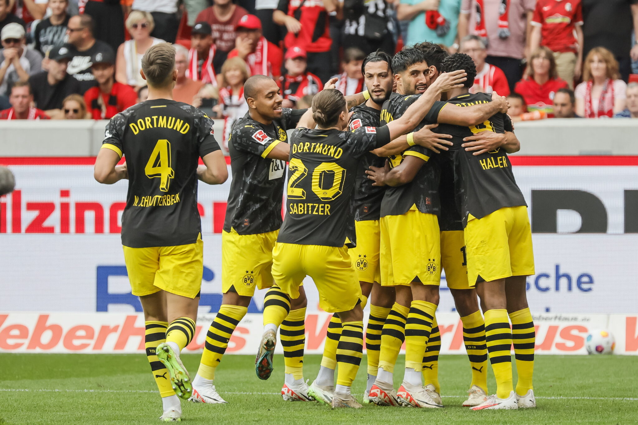 «Λύτρωσε» τη Ντόρτμουντ ο Χούμελς, τρίποντο από… ημίωρο για τη Λειψία