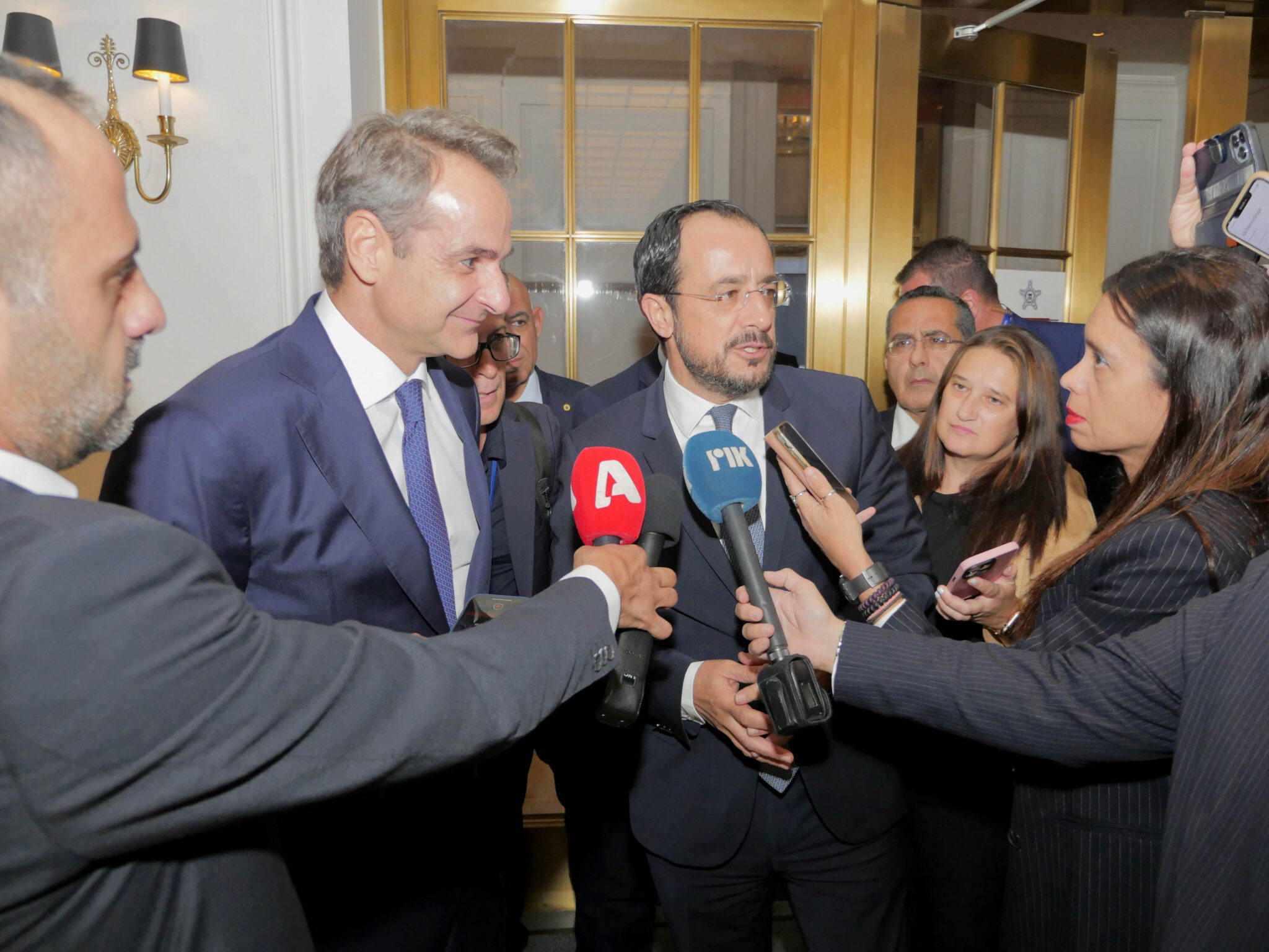 Νέα Υόρκη: Μίλαγε ο Μητσοτάκης, έκανε πως δεν άκουγε ο Ερντογάν