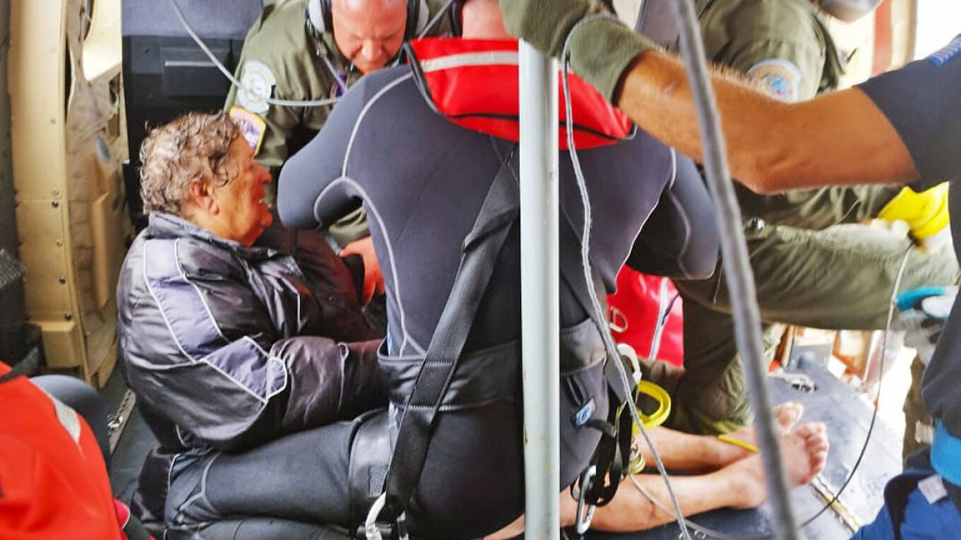 Έξι αγνοούμενοι στην Αγία Τριάδα Καρδίτσας, δραματικές εικόνες από διασώσεις