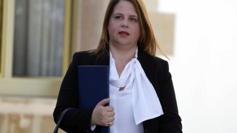 Λοττίδη: Το δικαίωμα του συνέρχεσθαι ειρηνικώς φόρεσε την «κουκούλα» της βίας