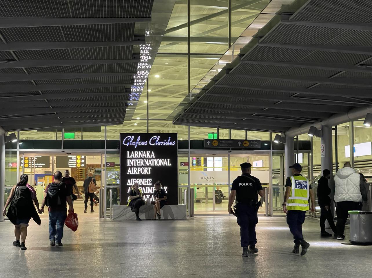 ΥΠΕΞ προς Κύπριους πολίτες: Αποφύγετε τα μη αναγκαία ταξίδια στον Λίβανο