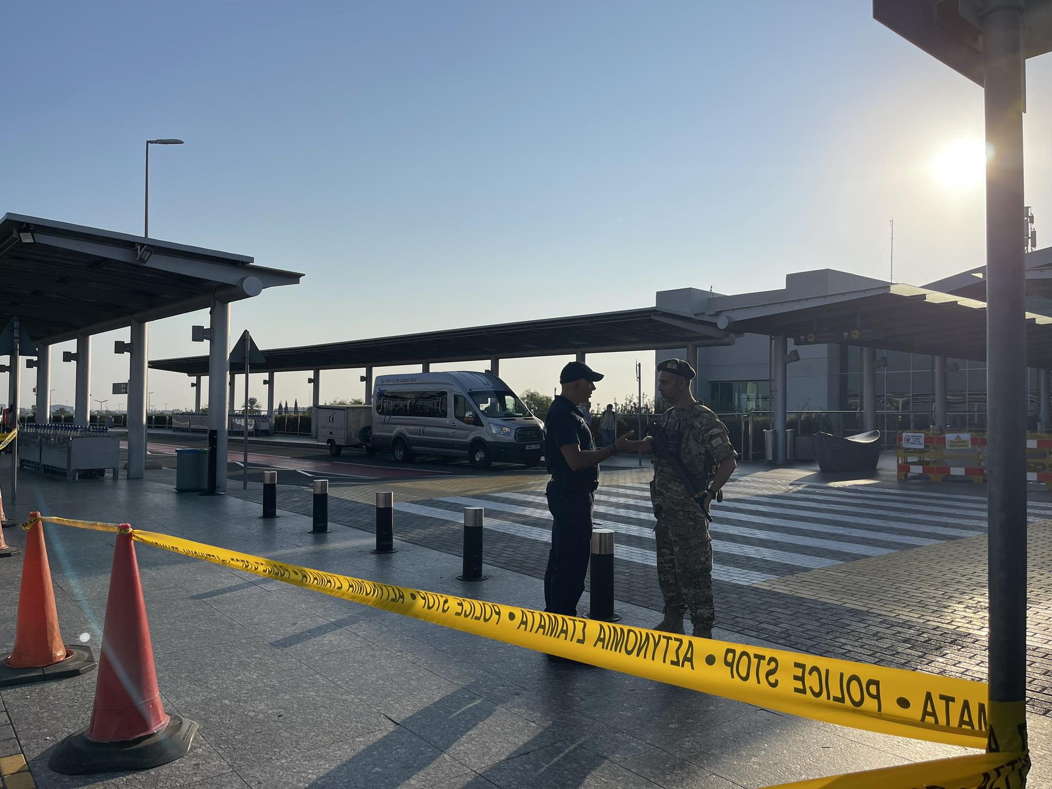 Κυβέρνηση: Ανησυχία για το θέμα ασφάλειας και τις ροές μεταναστών