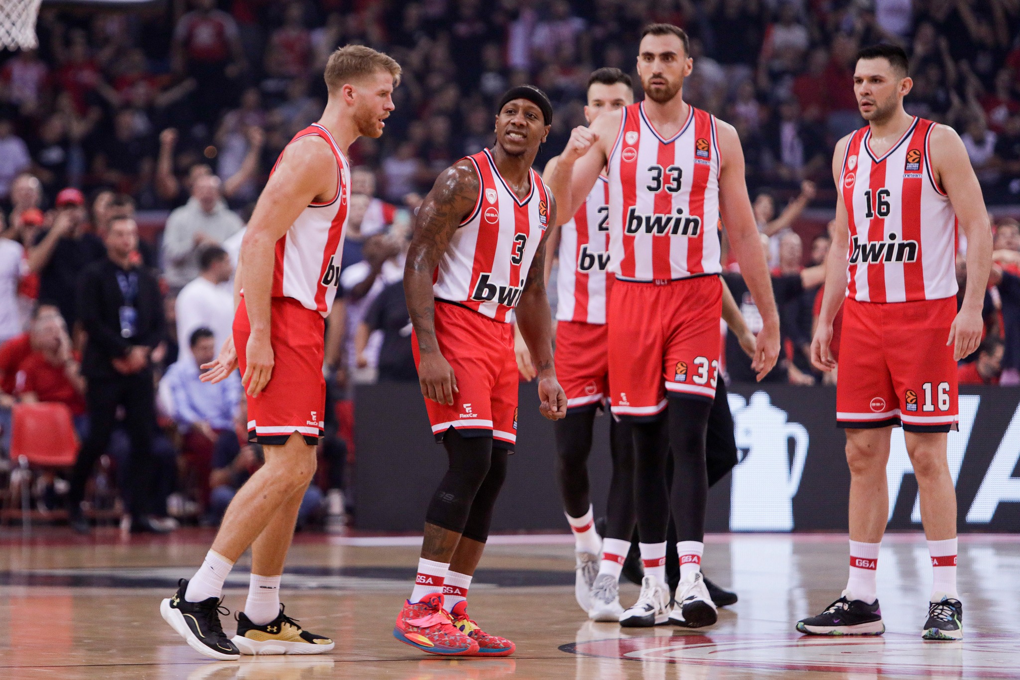 Νέο πρόβλημα ο Κάνααν για Ολυμπιακό, εκτός και ο Σίκμα