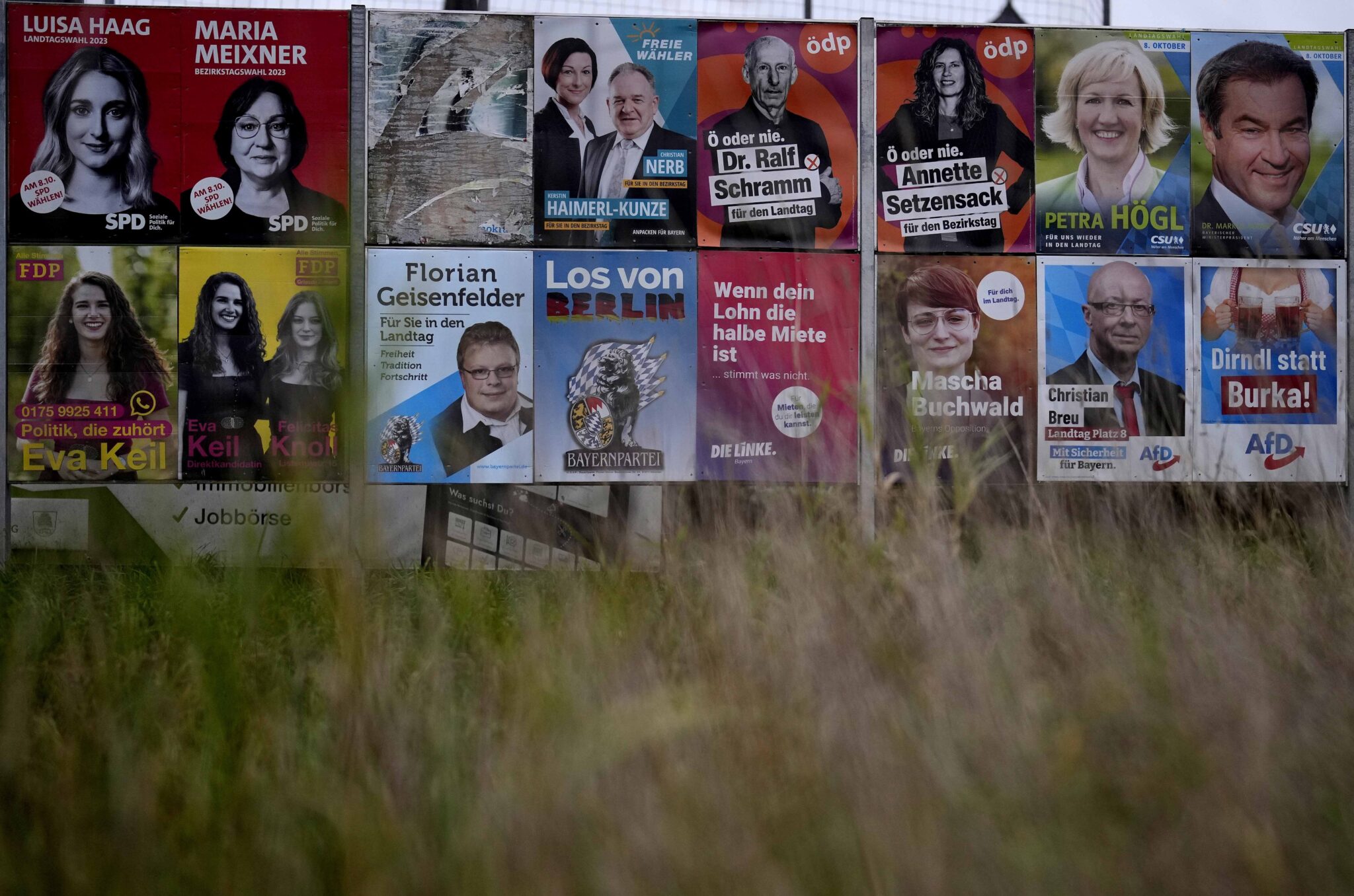 Γερμανία: Νίκη CDU και CSU σε Βαυαρία και Έσση, σημείωσε άνοδο η AfD