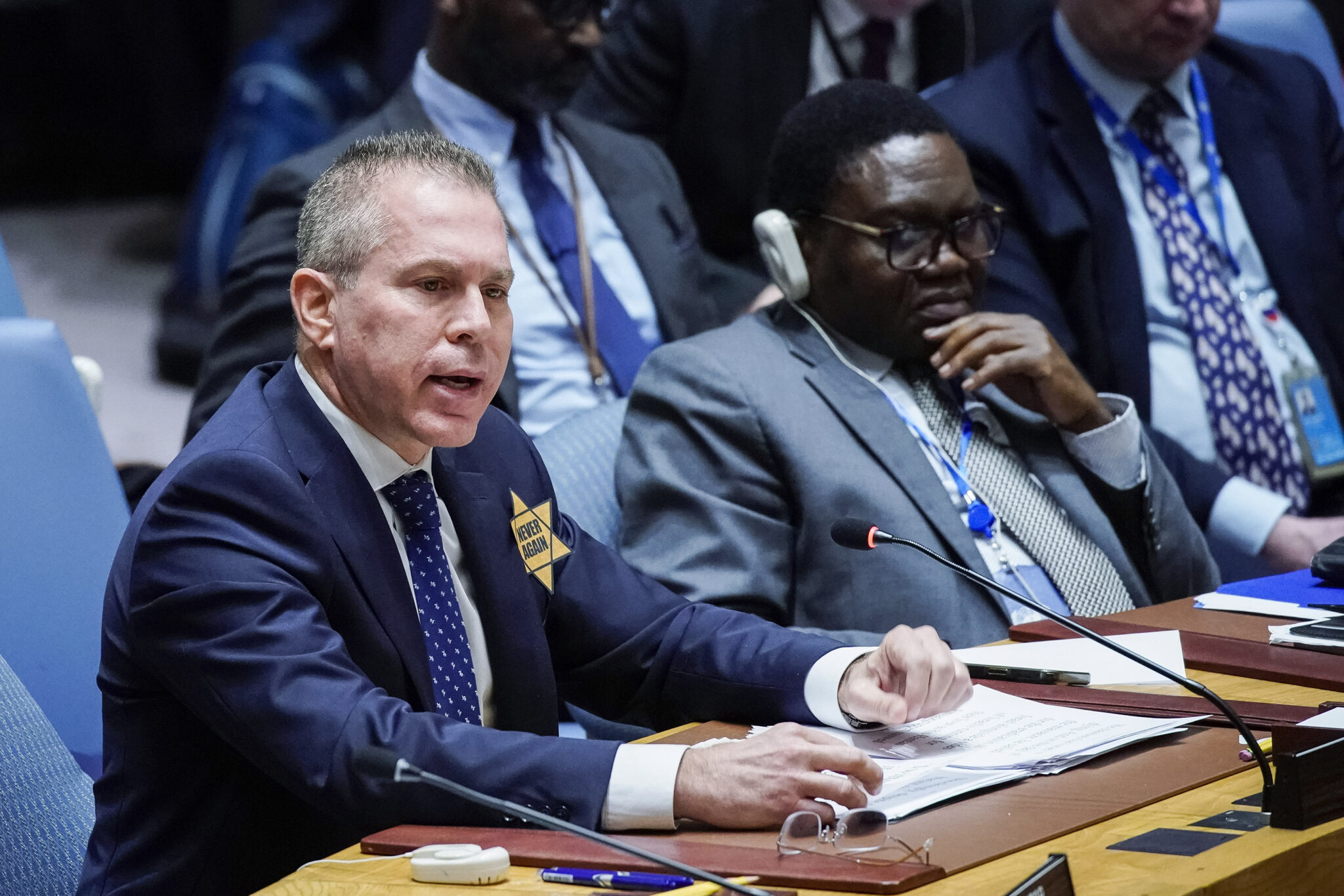 Με το κίτρινο αστέρι των Ναζί ο Ερντάν, «άδειασε» τον ΟΗΕ ο πρέσβης του Ισραήλ