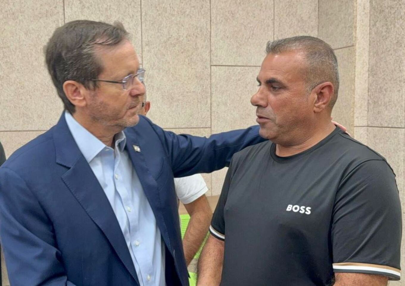 Ο Ισραηλινός Γιούσεφ που έσωσε 30 ανθρώπους στο αιματοβαμμένο φεστιβάλ