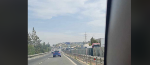 Χάος στο highway: Μπετονιέρα συγκρούστηκε με όχημα, ημιφορτηγό ακινητοποιήθηκε
