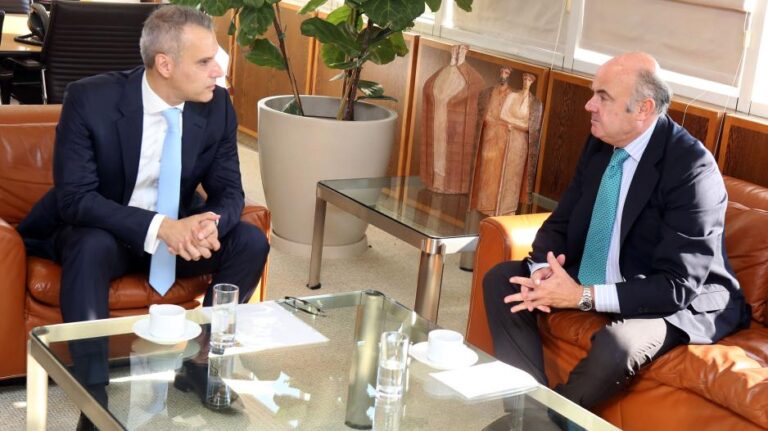 Τα εύσημα του αντιπροέδρου της ΕΚΤ στον Ηροδότου