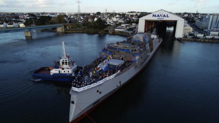 ΒΙΝΤΕΟ: Παρουσία Δένδια έγινε η καθέλκυση της φρεγάτας «Κίμων»