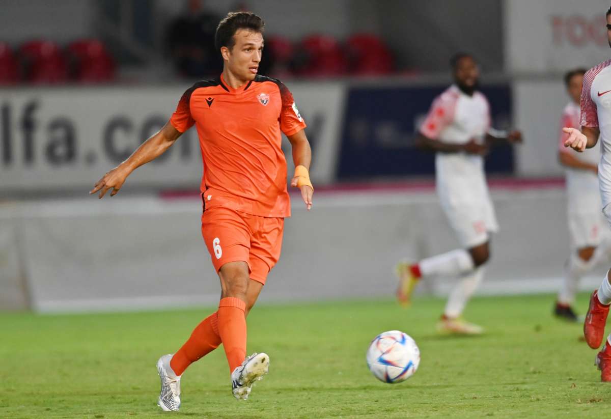 «Όλα ήταν περίεργα στην Καρμιώτισσα, απειλήθηκα για να λύσω το συμβόλαιο μου»