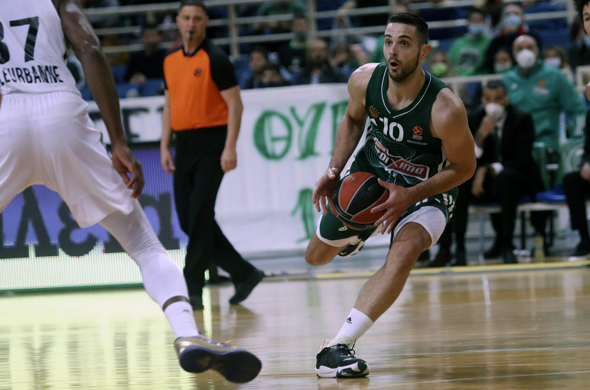 Προς αρθροσκόπηση ο Παπαπέτρου, τον χάνει για πάνω από έναν μήνα ο Παναθηναϊκός