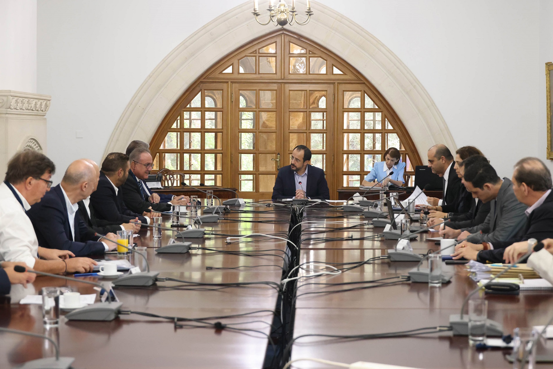 Συμφώνησαν και κατέληξαν σε αποπαγοποίηση θέσεων, Κυβέρνηση και ΠΑΣΥΔΥ