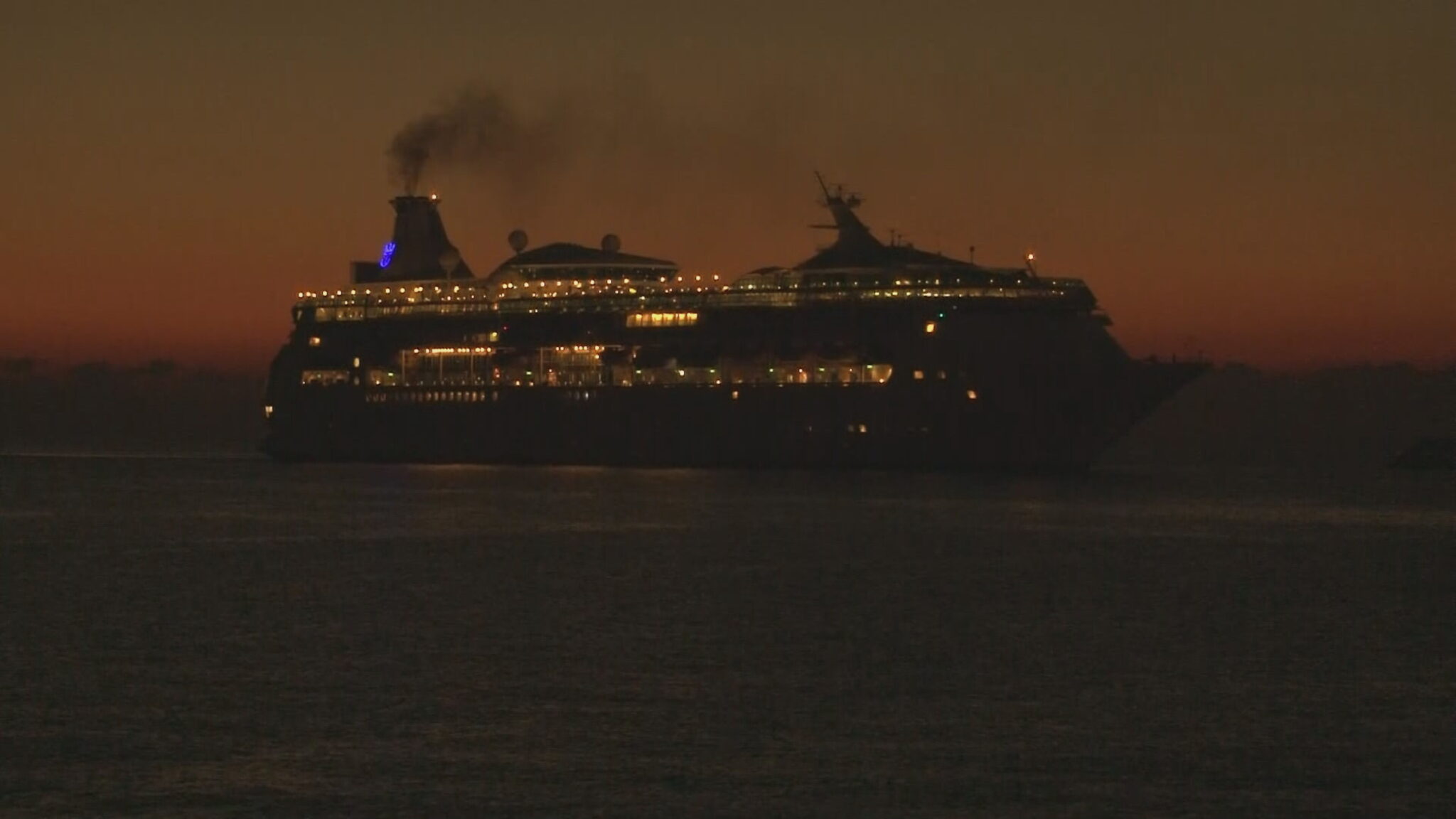 ΒΙΝΤΕΟ:Έφθασαν στην Κύπρο με πλοίο από το Ισραήλ 159 άτομα