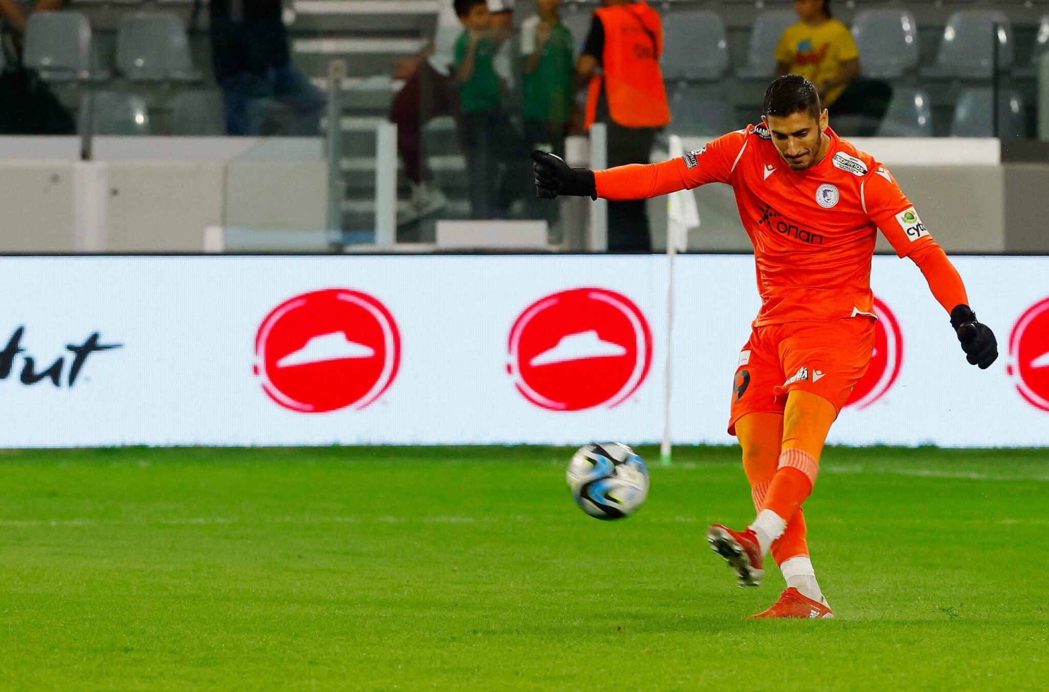 Η… παρακολούθηση των δανεικών της Ομόνοιας