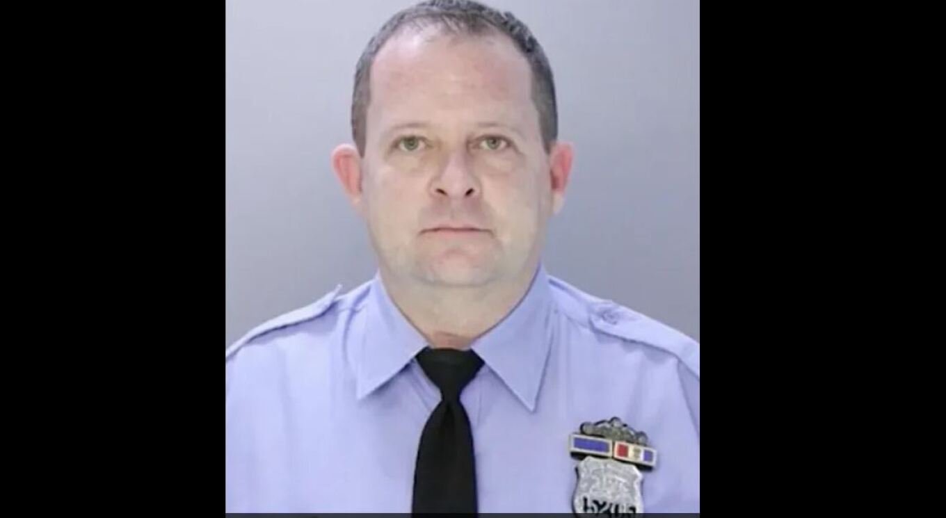 Πρώην αστυνομικός στις ΗΠΑ κακοποίησε σεξουαλικά 48 γυναίκες