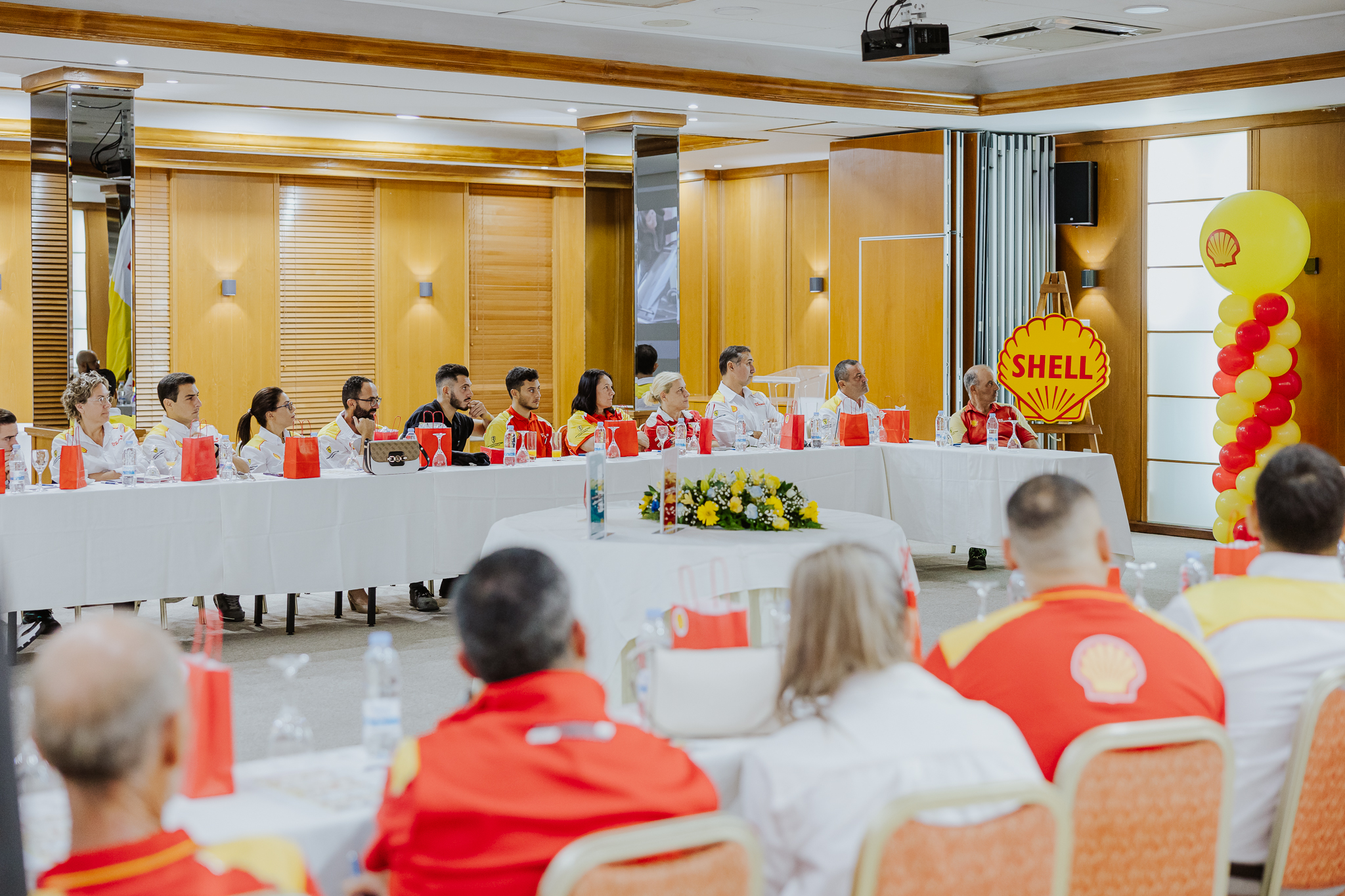 "Welcome to Shell Conference"