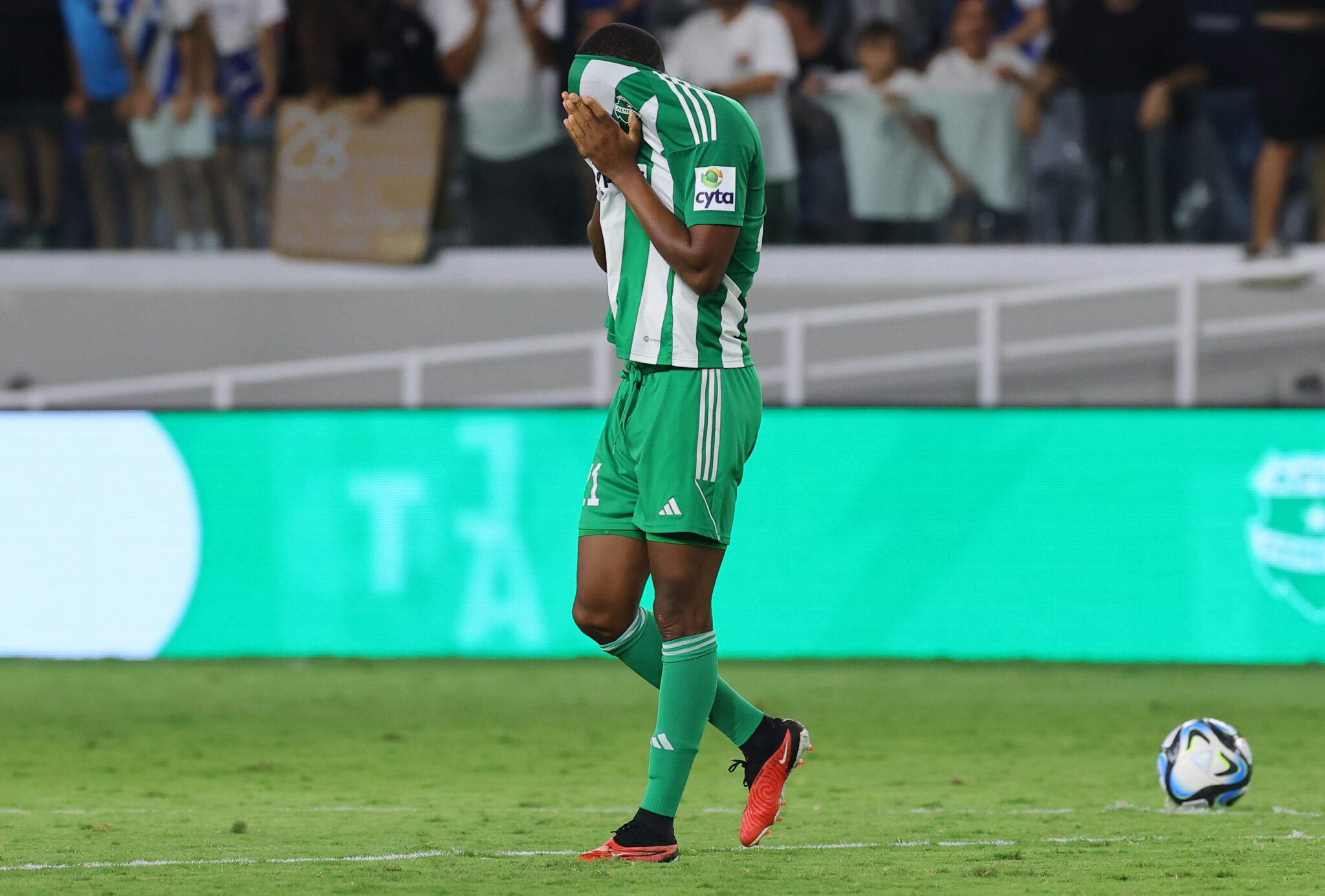 Η άμυνα συνεχίζει να… πληγώνει τον Άρη