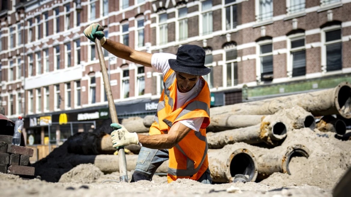 Σαφάρι ελέγχων: Βρέθηκαν 26 αδήλωτοι εργαζόμενοι, έπεσαν «καμπάνες» €24.000