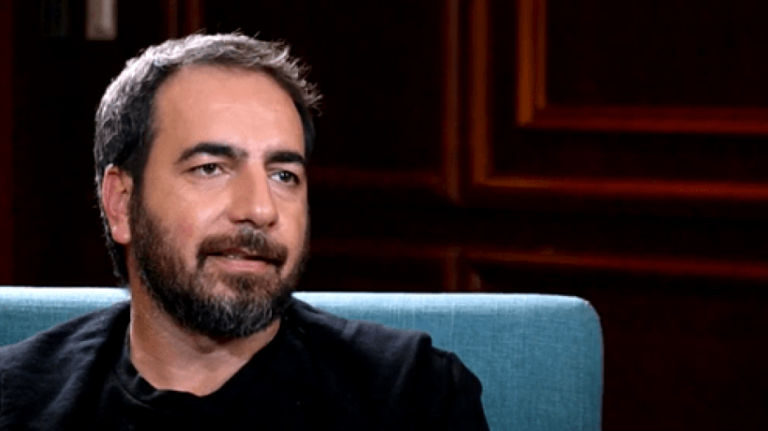 Πρωτοφανής αποκάλυψη από Λώρη: 'Ερχεται με σειρά από το… εξωτερικό (ΒΙΝΤΕΟ)