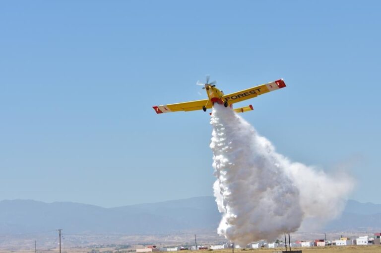 Υπό έλεγχο μετά από πολύωρη μάχη η φωτιά στην επαρχία Λεμεσού