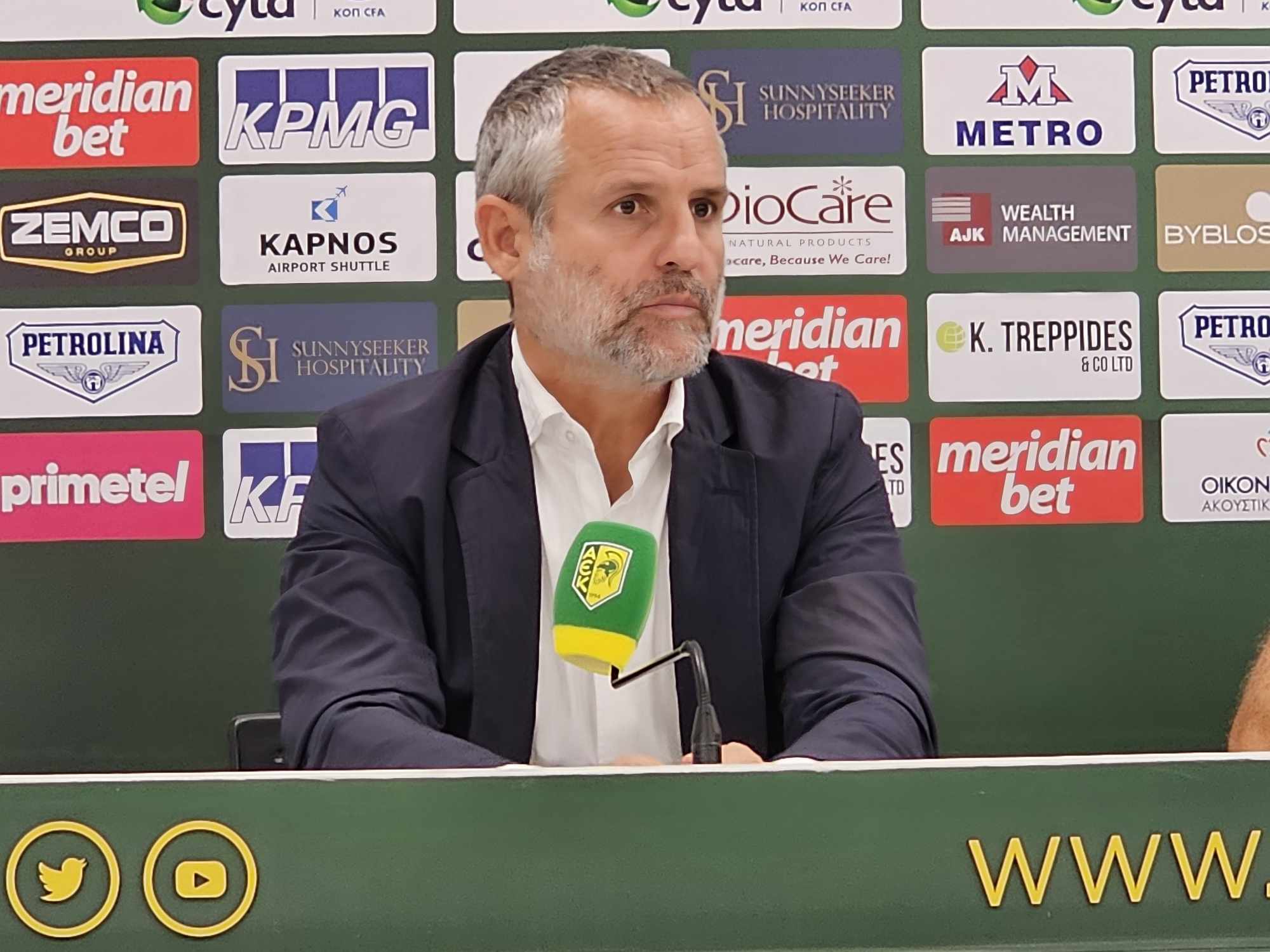 Ξέσπασε ο Ρόκα: «Δε ψωνίζω από το σουπερμάρκετ, νομίζετε δε θέλω το πρωτάθλημα;»