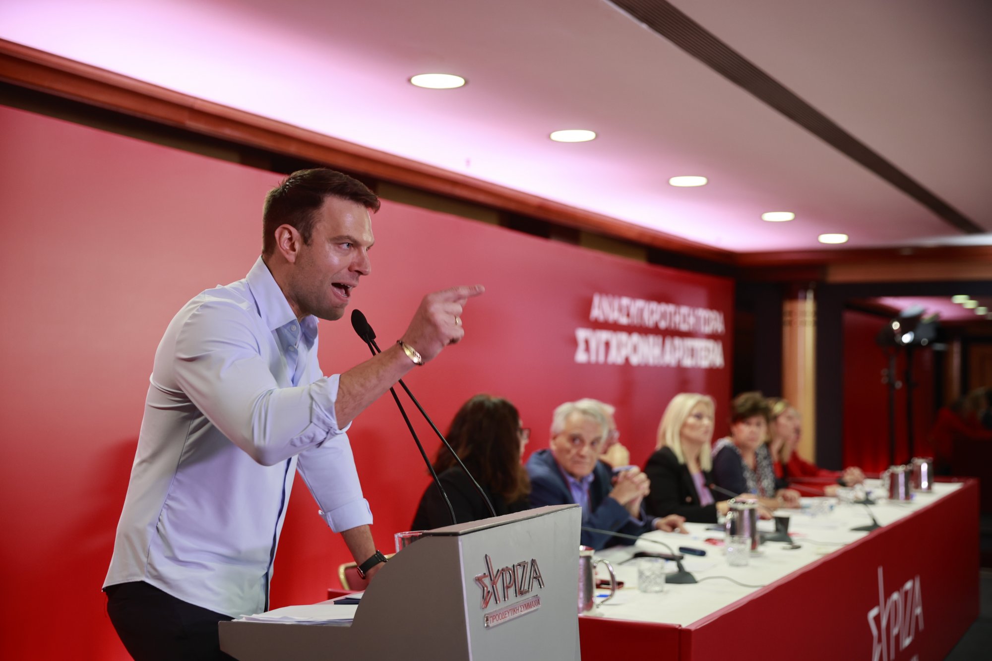 Βαράει διάλυση ο ΣΥΡΙΖΑ