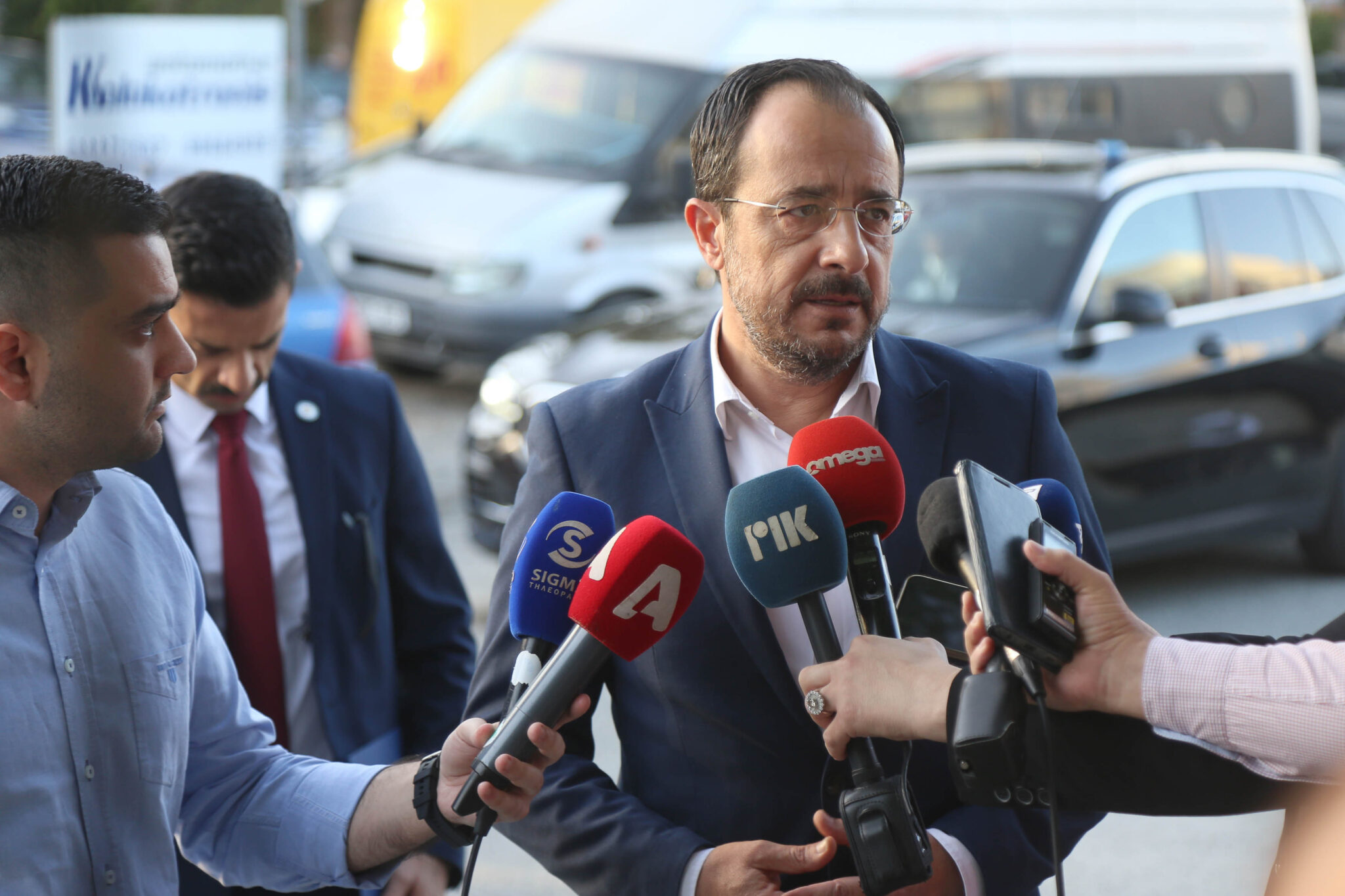 Διπλωματικός μαραθώνιος ΠτΔ για τον ανθρωπιστικό διάδρομο, ορόσημο το Παρίσι