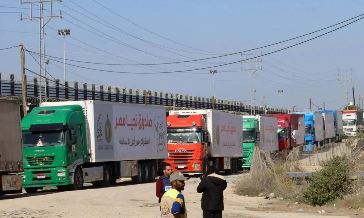 Συνολικά 248 φορτηγά με ανθρωπιστική βοήθεια εισήλθαν στη Γάζα