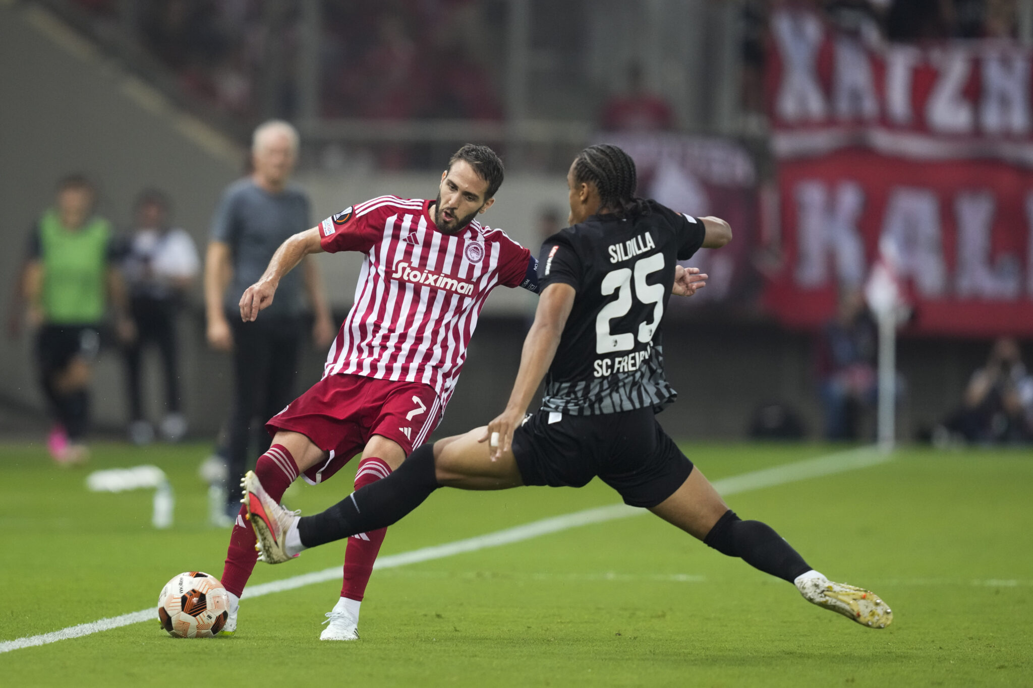 Φράιμπουργκ-Ολυμπιακός: Μεγάλη πρόκληση με φόντο την πρόκριση