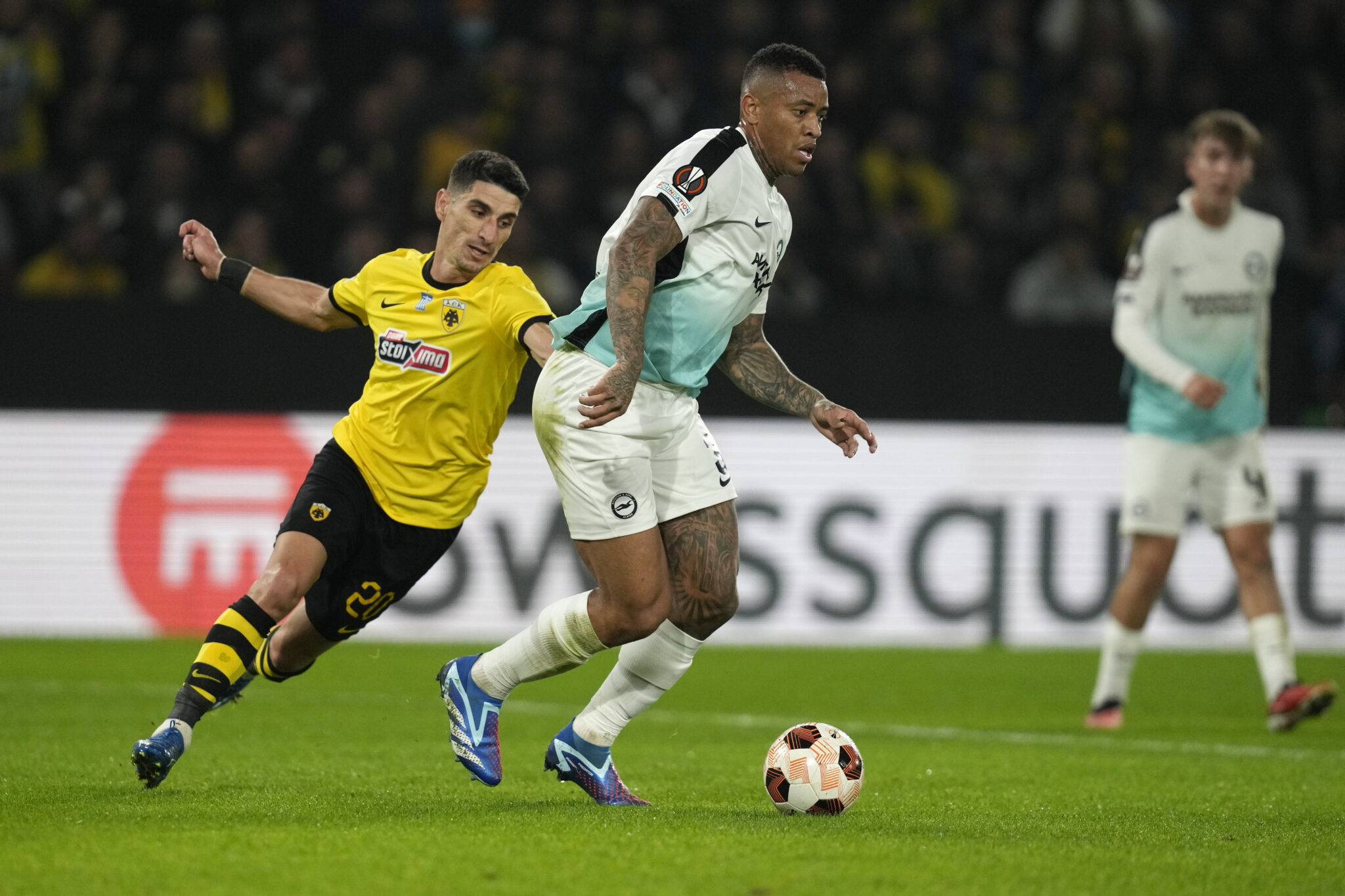 Κρίμα και άδικο για την άστοχη ΑΕΚ, έβγαλε τα μάτια της κόντρα στην Μπράιτον