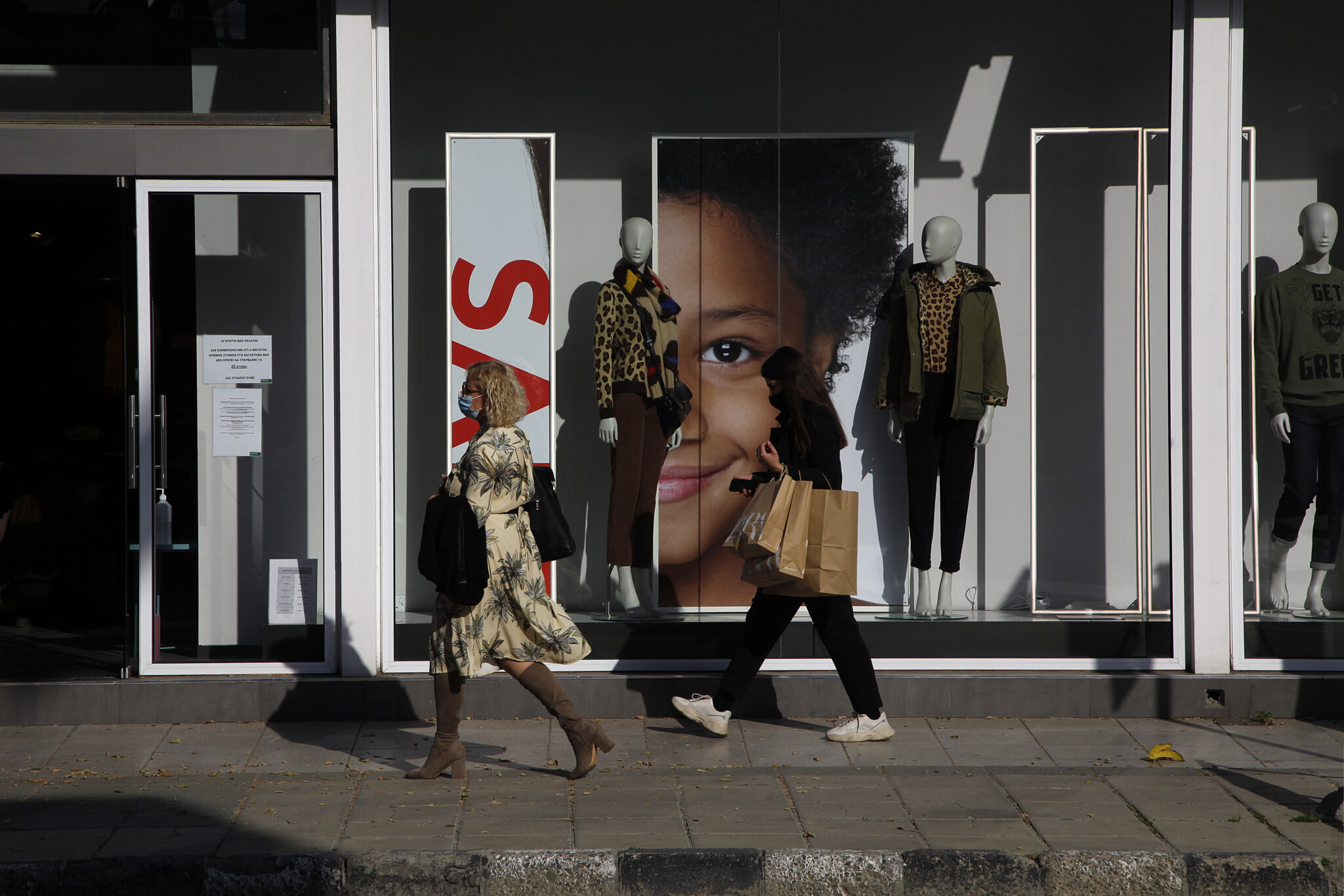 «Η αγορά τρέχει, δεν έπρεπε να υπάρχει θέμα ωραρίου» (ΒΙΝΤΕΟ)