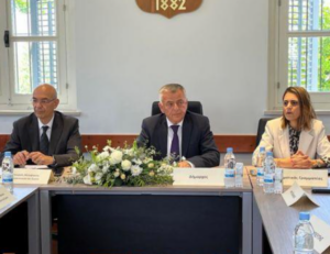 Επαναδιεκδικεί εκλογή ο Δήμαρχος Πόλης Χρυσοχούς