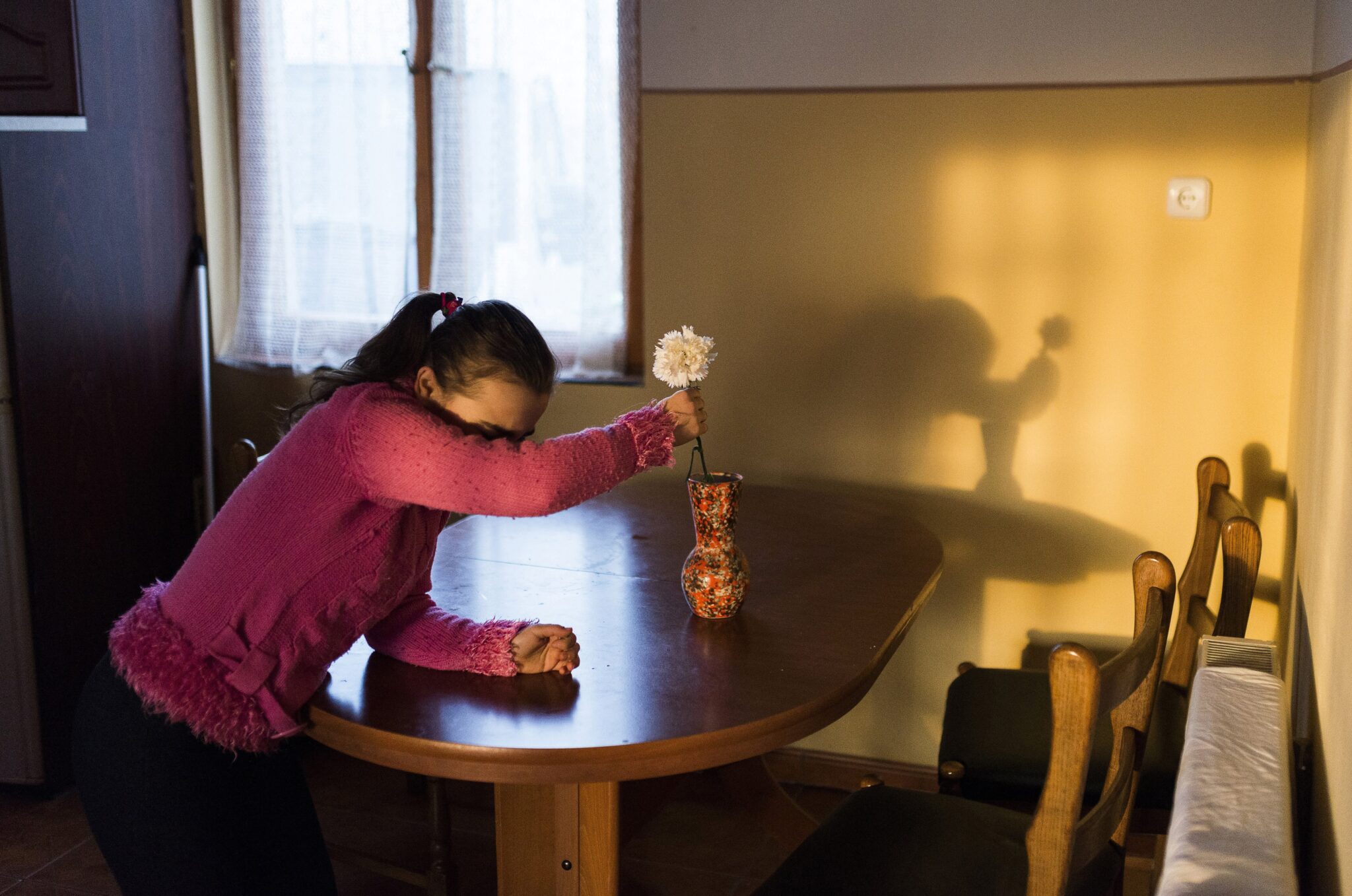 ΒΙΝΤΕΟ: «Η κόρη μου έβγαζε τα μαλλιά της και μας έλεγε ότι είναι φοβισμένη»