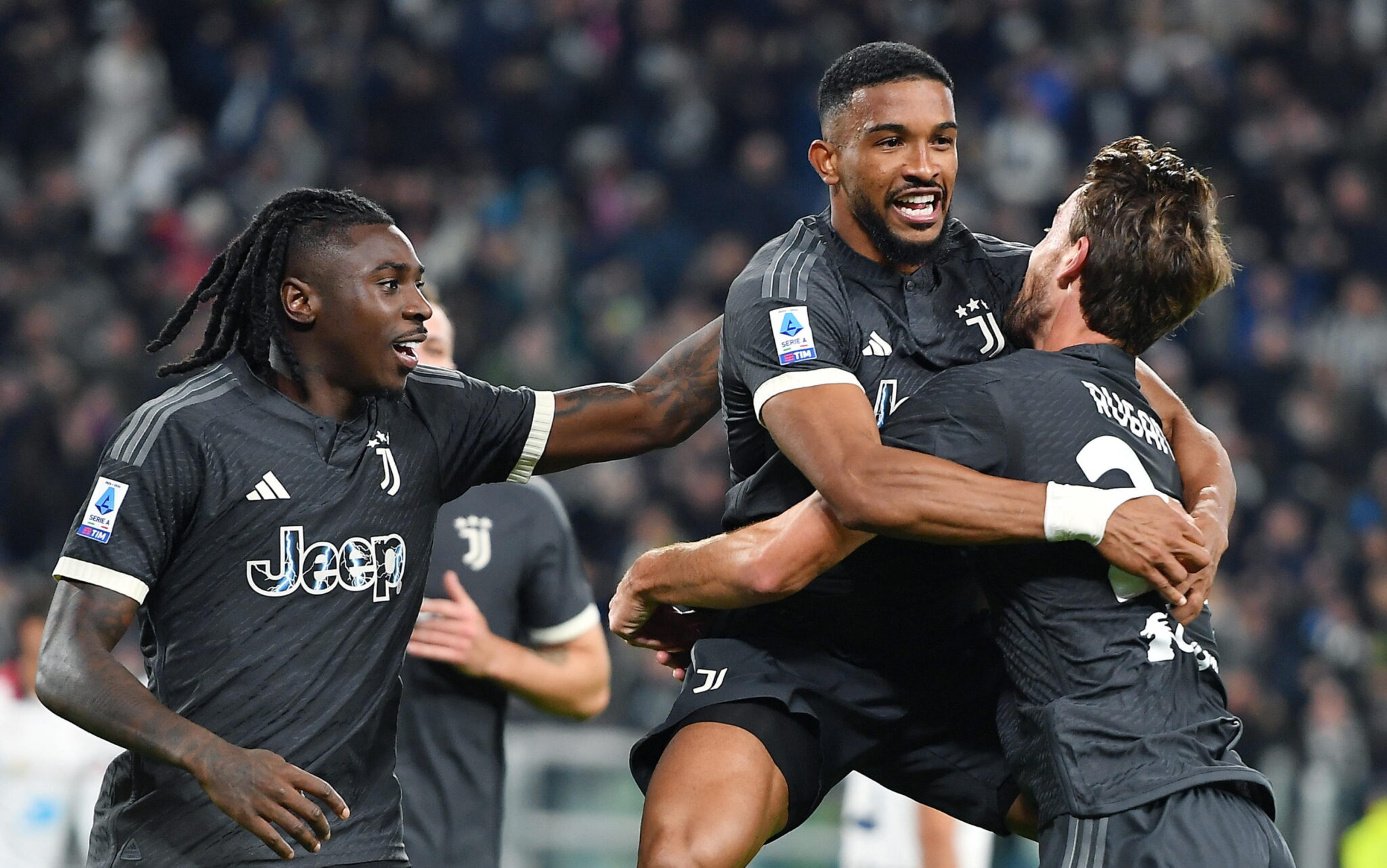 Της αμύνης τα παιδιά έστειλαν στην κορυφή τη Γιουβέντους