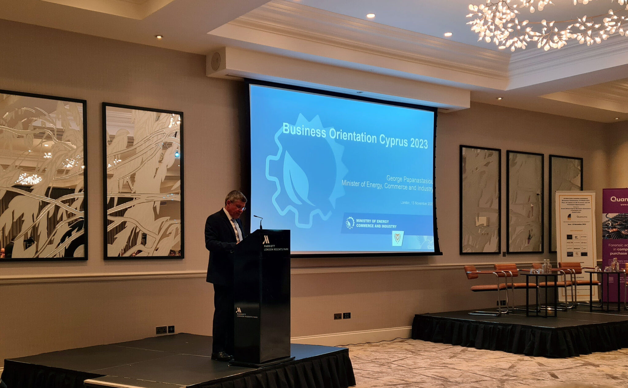 Παρουσίαση πλεονεκτημάτων Κύπρου προς επιχειρήσεις στο Λονδίνο από Υπ. Ενέργειας