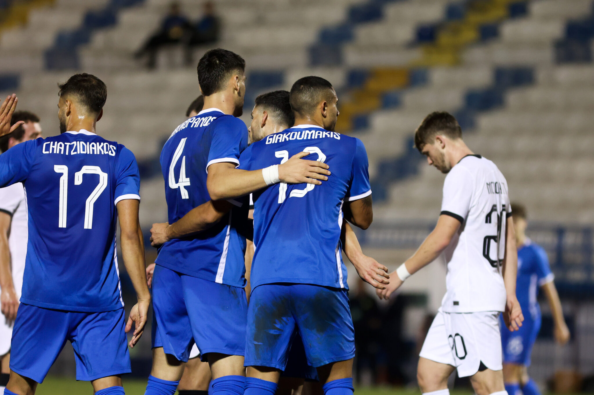 Έκανε… στεγνό καθάρισμα στη Νέα Ζηλανδία και φόρτσαρε για Γαλλία η Ελλάδα