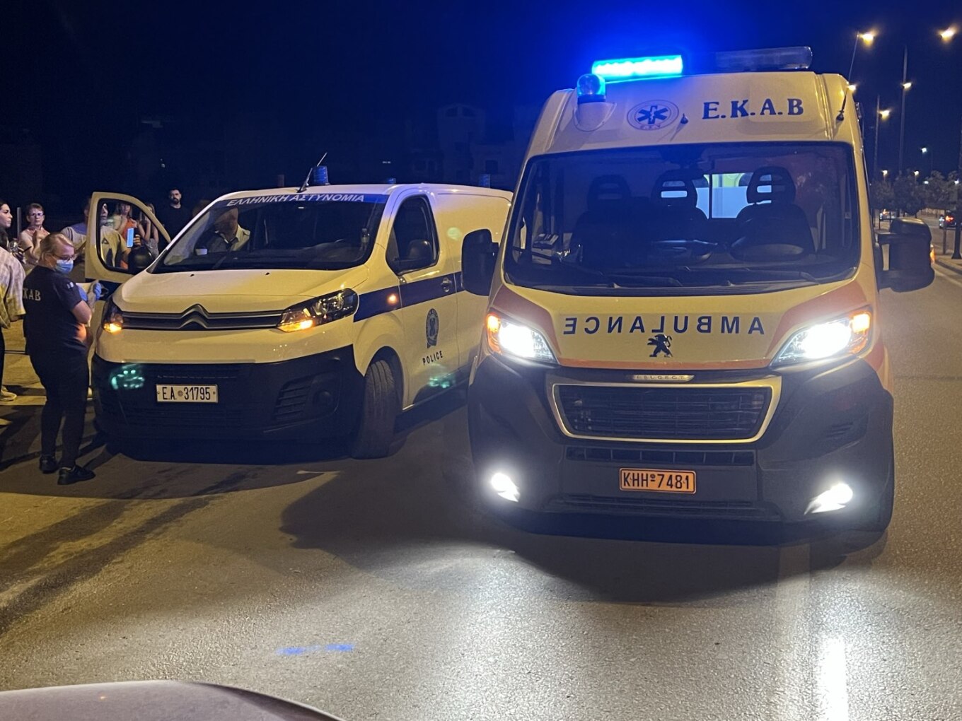 Άγρια καταδίωξη στην Ελλάδα: Ένας νεκρός από εκπυρσοκρότηση όπλου αστυνομικού