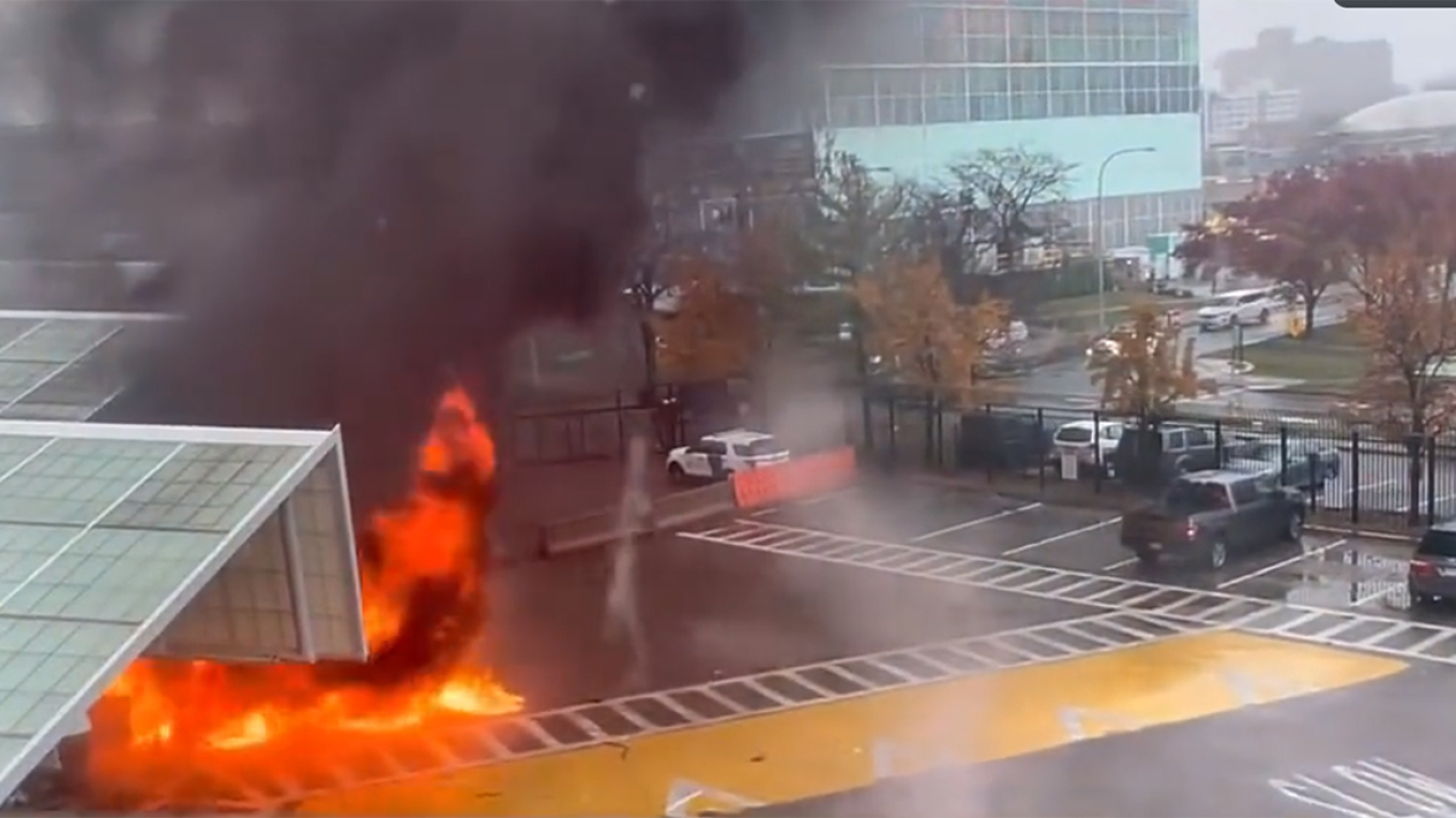 Συναγερμός στις ΗΠΑ: Αυτοκίνητο εξερράγη σε γέφυρα στους καταρράκτες του Νιαγάρα