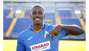 «Ο Παναθηναϊκός κοιτάζει τον Παναμέζο στόπερ, Κόρντομπα, της Λέφσκι»