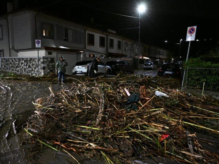 Τρεις νεκροί από σφοδρό κύμα κακοκαιρίας στην Ιταλία (ΒΙΝΤΕΟ)