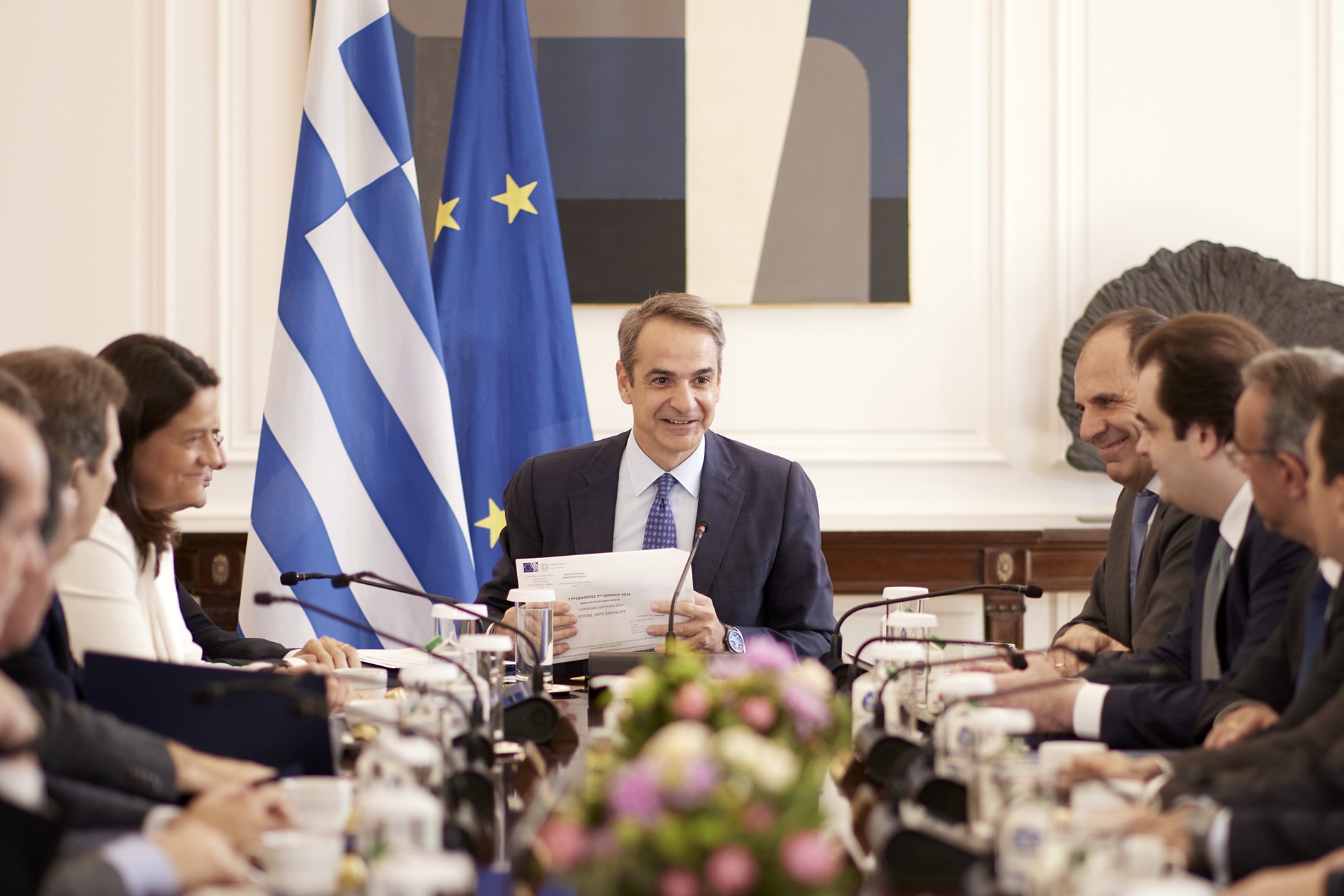 Με σταυρό και καθιέρωση επιστολικής ψήφου οι Ευρωεκλογές σε Ελλάδα