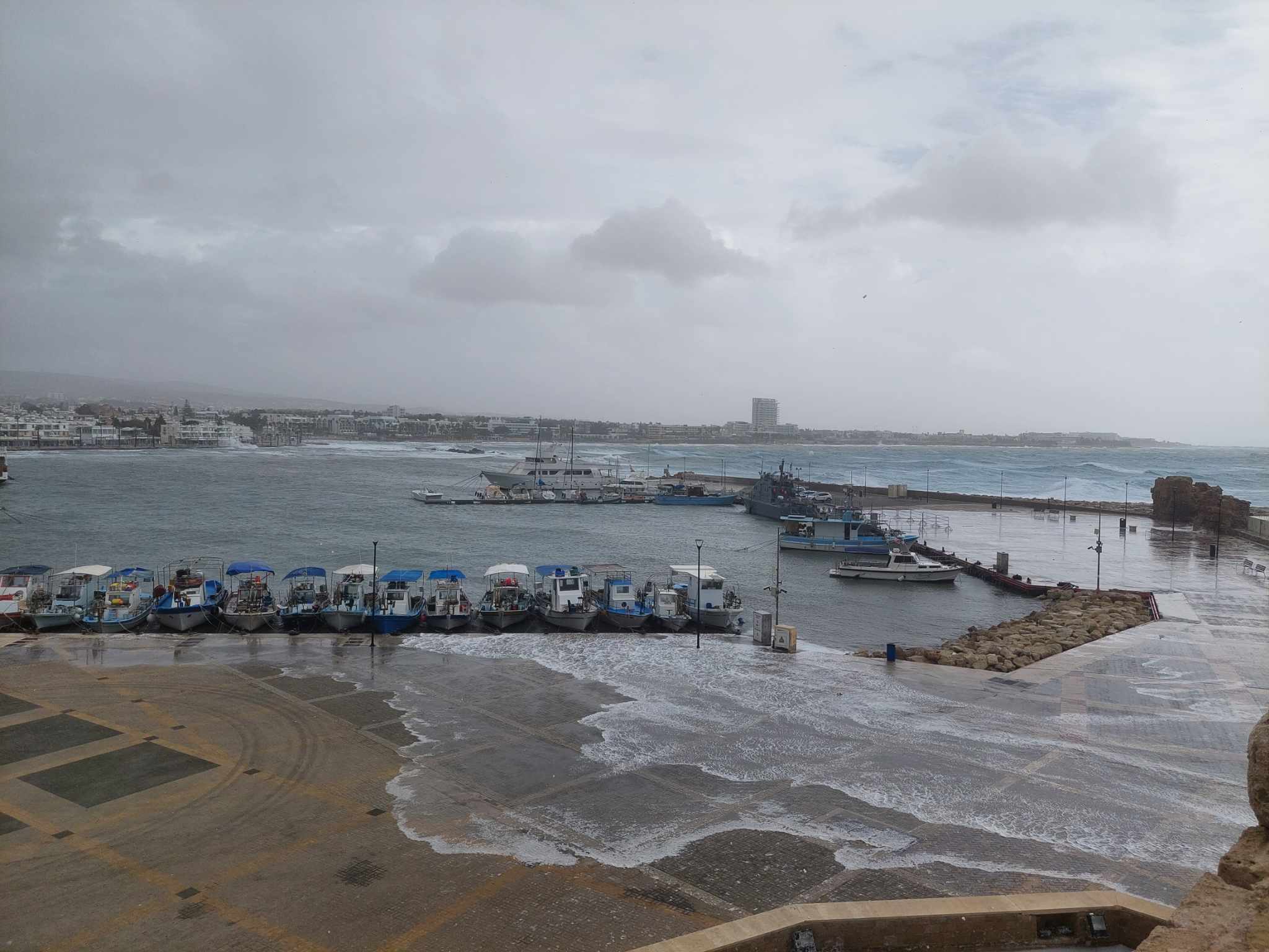 Τελεσίγραφο 15 ημερών από ψαράδες, ζητούν υποδομές στο λιμανάκι της Κάτω Πάφου