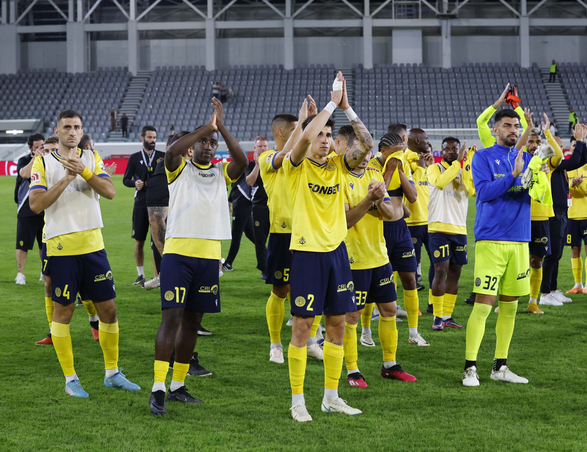 Στην Λευκωσία για την υπέρβαση η ΑΕΛ