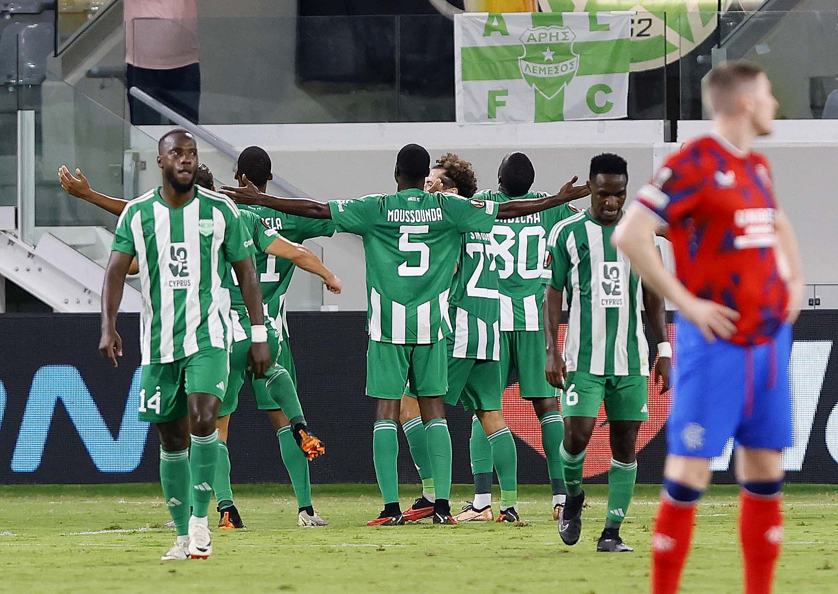 Χτυπά τα… ρέστα του στη Σκωτία ο Άρης