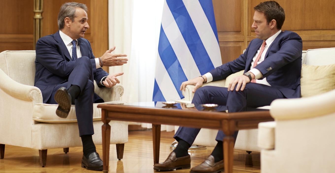 Ολοκληρώθηκε η συνάντηση Μητσοτάκη – Κασσελάκη στη Βουλή των Ελλήνων