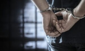 Στα χέρια της αστυνομίας ο ληστής με το taser