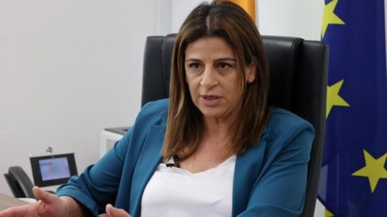 Η βία κατά των γυναικών εμπόδιο στην ισότητα, αναφέρει η Τζόζη Χριστοδούλου