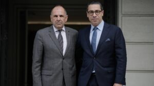 Συνάντηση Γεραπετρίτη-Κόμπου