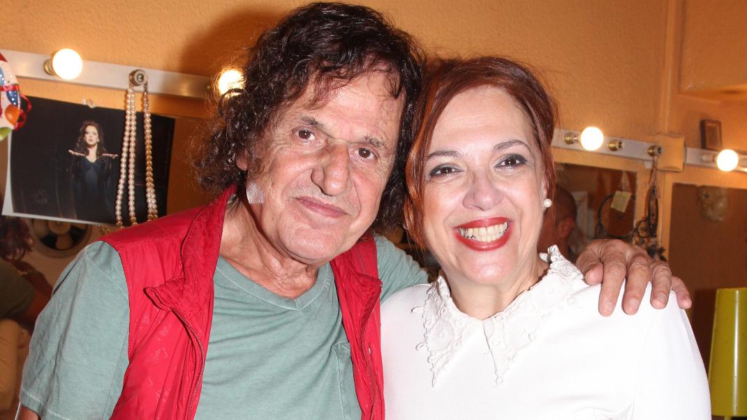 "Ο Βασίλης με ερωτεύτηκε από έναν εμετό, δεν έπλυνε το αμάξι του για 15 μέρες"